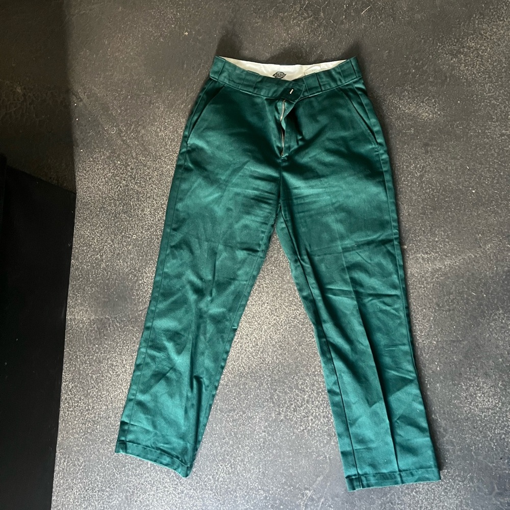 Dickies women’s pants green